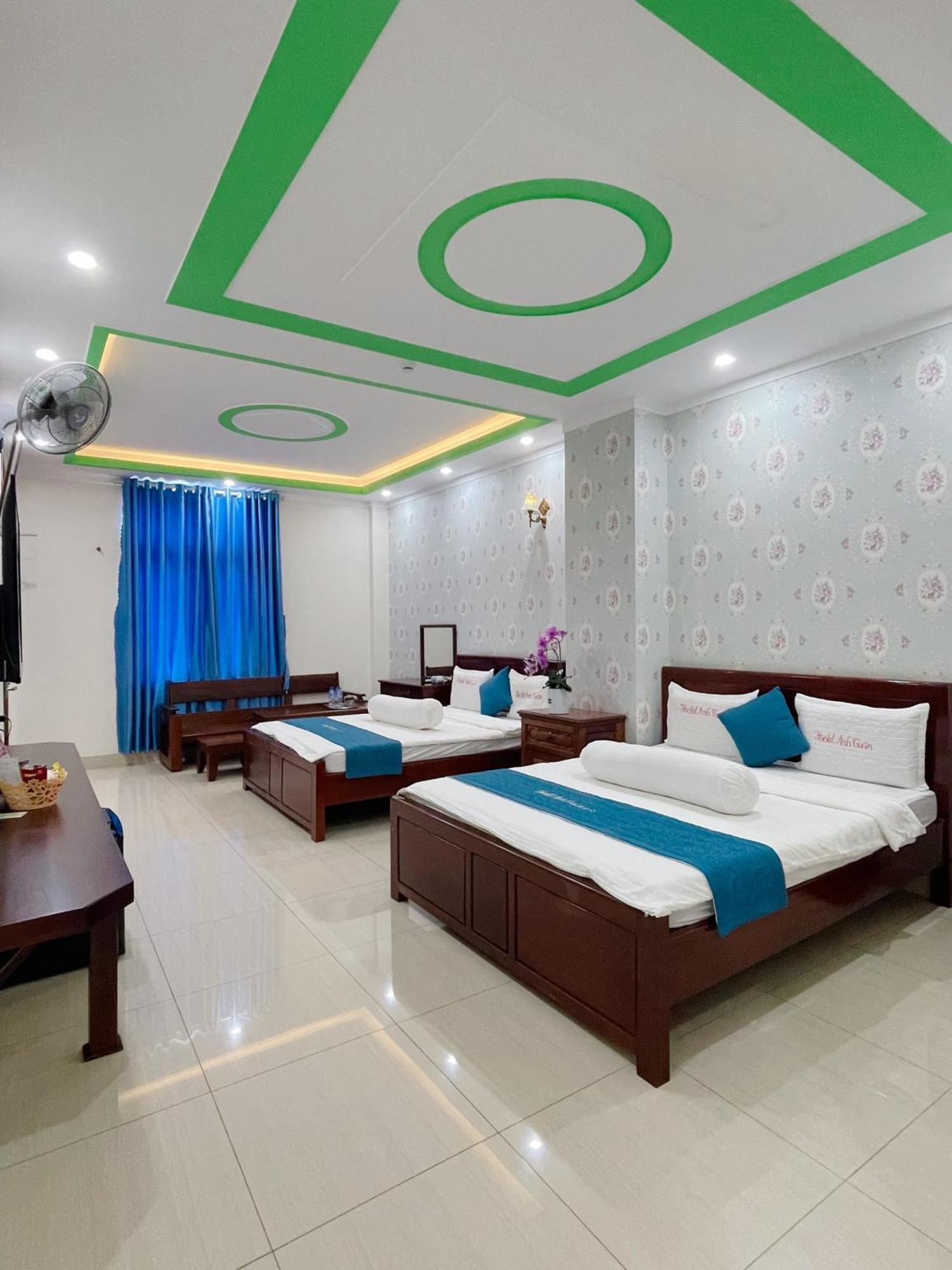 Anh Tuan Hotel & Coffee - Pleiku, Gia Lai מראה חיצוני תמונה