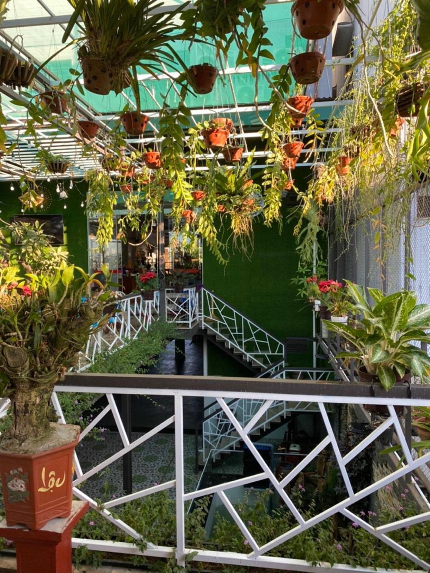 Anh Tuan Hotel & Coffee - Pleiku, Gia Lai מראה חיצוני תמונה